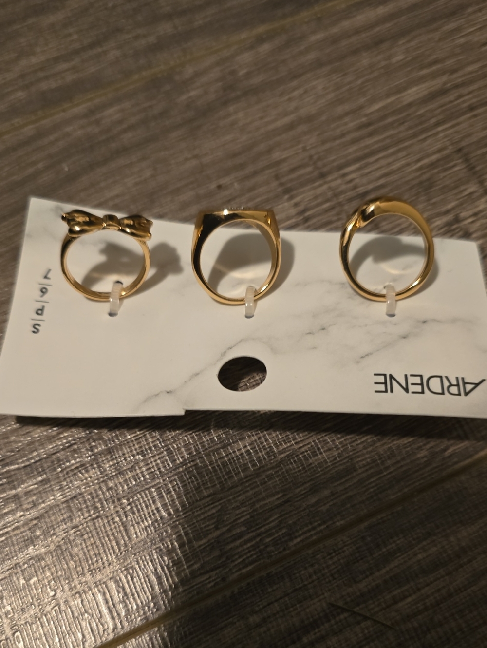 NWT Set Of Rings - Picture 4 of 4